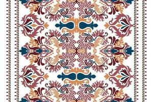 ikat blommig paisley broderi på vit bakgrund.ikat etnisk orientalisk mönster traditionell.aztec stil abstrakt vektor illustration.design för textur, tyg, kläder, inslagning, dekoration, halsduk, matta