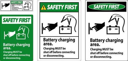 säkerhet först tecken batteri laddning område, laddning måste vara Stäng av innan ansluter eller koppla ur. vektor