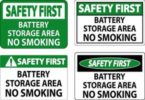 säkerhet först tecken batteri lagring område Nej rökning vektor