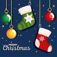 Weihnachtssocken mit Bällen hängen Banner des neuen Jahres und frohe Weihnachtsfeier vektor