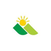 Vektor von Berg Sonne geometrisch bunt Design Vektor passen zum Ihre gesund Produkt Logo