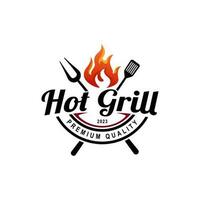 enkel utegrill varm grill logotyp, med korsade lågor och spatel. logotyp för restaurang, bricka, Kafé och bar. vektor illustration