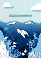 Karte und Poster Szene von unter das Meer und Ozean im Schichten Papier Schnitt Stil und Vektor Design mit Weiß Meer Schildkröte und Clownfisch, Beispiel Texte.