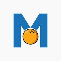 Brief m Bowling Logo. Bowling Ball Symbol mit ziehen um Ball Symbol vektor