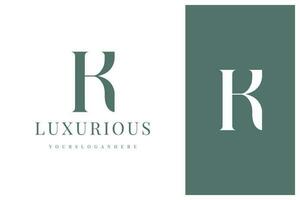 elegant einfach minimal Luxus serif Schriftart Alphabet Brief k Logo Design vektor