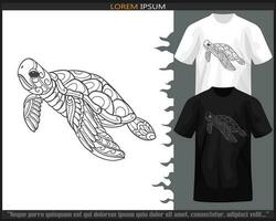Meer Schildkröte Mandala Kunst isoliert auf schwarz und Weiß T-Shirt. vektor