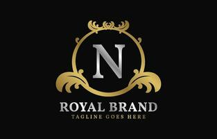 Brief n königlich Marke luxuriös Kreis Rahmen Initiale Vektor Logo Design