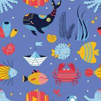 mönster på en marin tema med krabba, fisk, skal, tång, val, puffer fisk, papper båt. vektor