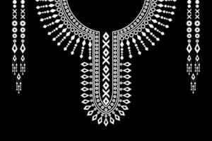 ethnisch Halsband Spitze Muster traditionell auf schwarz Hintergrund. Halskette Stickerei abstrakt Vektor Illustration. Designs zum Mode, Mode Männer, Mode Frauen, Kaftan, Halsband Muster, Halskette Muster