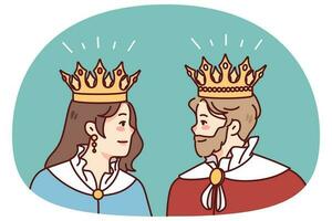 König und Königin im Mäntel und Kronen aussehen beim jeder andere. Mitglieder von königlich Familie im Roben. Lizenzgebühren und Monarchie. Vektor Illustration.