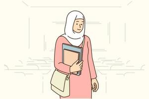 Muslim Schüler Mädchen steht im Auditorium mit Bücher im Hände, gekleidet im islamisch Kleidung und Tschador Abdeckung Kopf. Muslim Frau Schüler studieren im Hochschule oder Universität nach Abschluss von Schule vektor