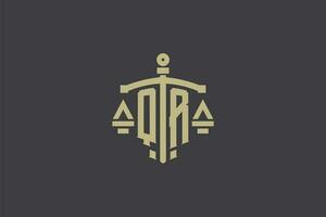 Brief qr Logo zum Gesetz Büro und Rechtsanwalt mit kreativ Rahmen und Schwert Symbol Design vektor