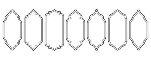 Ramadan Rahmen Formen. Gliederung Vektor islamisch Bogen und Tür. Muslim Ornament Etikett. Design Elemente isoliert auf Weiß Hintergrund. traditionell Jahrgang Symbole