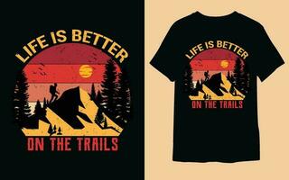 Beste Wandern Jahrgang T-Shirt Design, gehen Wandern ,Camping T-Shirt Design ,Männer Wandern T-Shirt Design. vektor