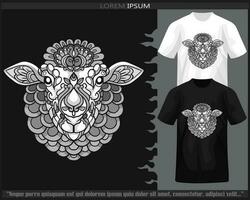 einfarbig Schaf Kopf Mandala Kunst isoliert auf schwarz und Weiß t Shirt. vektor
