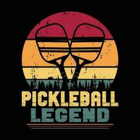 lustiger pickleball Spieler trägt retro Vintagen pickleball T-Shirt Entwurf zur Schau vektor