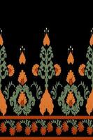ikat blommig broderi mönster på svart bakgrund. traditionell ikat, aztec abstrakt vektor mönster, sömlös mönster i stam, folk broderi och mexikansk stil.