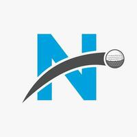 golf logotyp på brev n begrepp med rör på sig golf boll ikon. hockey sport logotyp symbol vektor