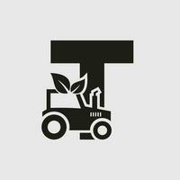 brev t lantbruk logotyp begrepp med traktor ikon vektor mall. eco bruka symbol