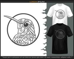 summend Vogel Mandala Kunst isoliert auf schwarz und Weiß t Shirt. vektor