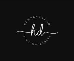 initiales hd feminines logo schönheitsmonogramm und elegantes logodesign, handschriftlogo der ersten unterschrift, hochzeit, mode, blumen und botanik mit kreativer vorlage. vektor