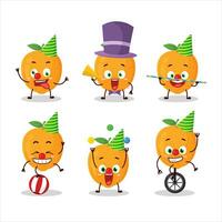 tecknad serie karaktär av orange frukt med olika cirkus visar vektor