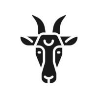 Ziege Kopf schwarz Glyphe Symbol. Steinbock Tierkreis Tier. astrologisch unterzeichnen. Horoskop Persönlichkeit. inländisch Säugetier. Silhouette Symbol auf Weiß Raum. solide Piktogramm. Vektor isoliert Illustration