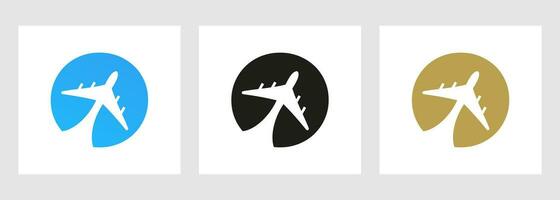 tropisk resa logotyp på brev o begrepp. flygplan flyg symbol mall vektor