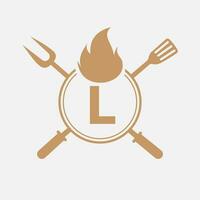 Brief l Restaurant Logo mit Grill Gabel und Spatel Symbol. heiß Grill Symbol vektor