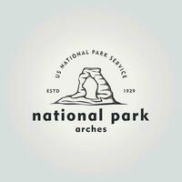 einfach Bögen National Park Logo Linie Kunst Design, Illustration Vektor von amerikanisch Sandstein National Park