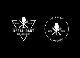 årgång restaurang märka logotyp design. retro årgång insignier, logotyp, märka eller bricka vektor design element, företag tecken mall.