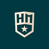 första hm logotyp stjärna skydda symbol med enkel design vektor