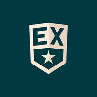 Initiale Ex Logo Star Schild Symbol mit einfach Design vektor