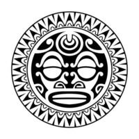 runda tatuering prydnad med Sol ansikte maori stil. afrikansk, azteker eller mayan etnisk mask. svart och vit. vektor