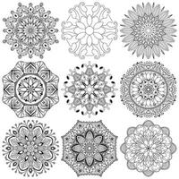 uppsättning mandalas. runda prydnad mönster. mandala blomma. årgång dekorativ element. hand dragen bakgrund. islam, arabiska, indian, ottoman motiv. vektor