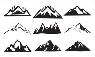 Berg Silhouette Satz. felsig Berge Symbol oder Logo Sammlung. Vektor Illustrationint