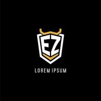 första ez geometrisk skydda esport logotyp monogram design stil vektor