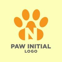 Brief n Hund Pfoten Initiale Vektor Logo Design