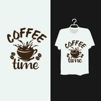 Kaffeezeit-T-Shirt-Schablonendesign. vektor