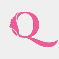 kvinna ansikte logotyp på brev q. skönhet spa symbol med kvinna ansikte ikon vektor