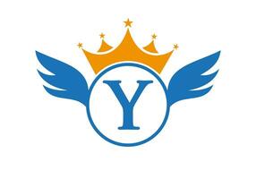 Brief y Transport Logo mit Flügel, Schild und Krone Symbol. Flügel Logo auf Schild Symbol vektor