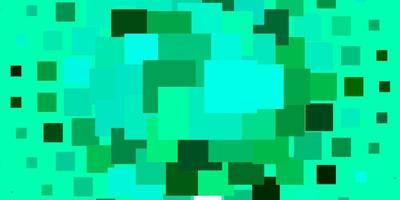 hellgrüner Vektorhintergrund im polygonalen Stil. bunte Illustration mit Gradientenrechtcken und -quadraten. Muster für Websites, Zielseiten. vektor