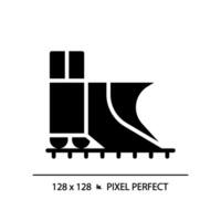 Schneepflug Zug Pixel perfekt schwarz Glyphe Symbol. Dampf Motor. Eisenbahn Schnee Entfernung Ausrüstung. Schiene Reinigung. Silhouette Symbol auf Weiß Raum. solide Piktogramm. Vektor isoliert Illustration