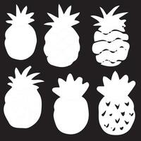 samling av dekorativ ananas av olika Färg och textur isolerat på vit bakgrund. bunt av exotisk tropisk mogen saftig frukter. färgrik hand dragen vektor illustration i klotter stil.