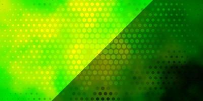 ljusgrön, gul vektormall med cirklar. abstrakt dekorativ design i lutningsstil med bubblor. mönster för tapeter, gardiner. vektor