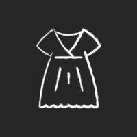 Nachthemd Kreide weißes Symbol auf dunklem Hintergrund. langes Kleid. luxuriöse Damenbekleidung. Outfit für Mädchen. Seide tragen. bequeme Haus- und Nachtwäsche. isolierte vektortafelillustration auf schwarz on vektor