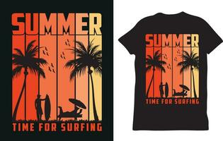 Sommer- Zeit zum Surfen T-Shirt Design vektor