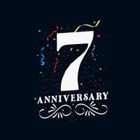 7 årsdag lyxig gyllene Färg 7 år årsdag firande logotyp design mall vektor