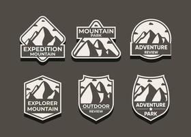 utforska mountain adventure symbol vector set