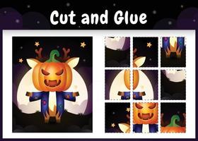 Kinder-Brettspiel schneiden und kleben mit einem niedlichen Reh im Halloween-Kostüm vektor